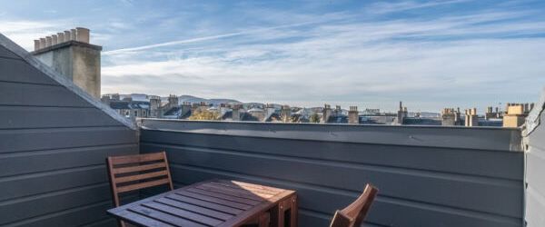 Polwarth Crescent - Photo 1