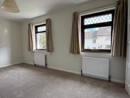 25 Oakley Avenue, Holywood, BT18 9PA - Photo 3