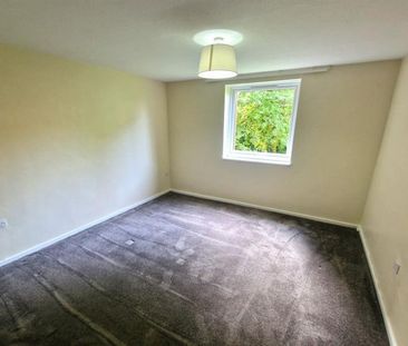 2 Bedroom Apartment To Let - Photo 2