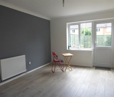 Grove Close - Photo 1