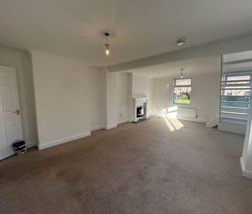 2 bedroom end of terrace house to rent - Photo 1