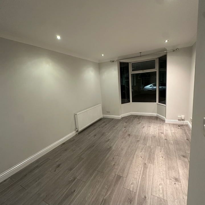 3 Bed Terraced House, Briscoe Road, SW19 - Photo 1