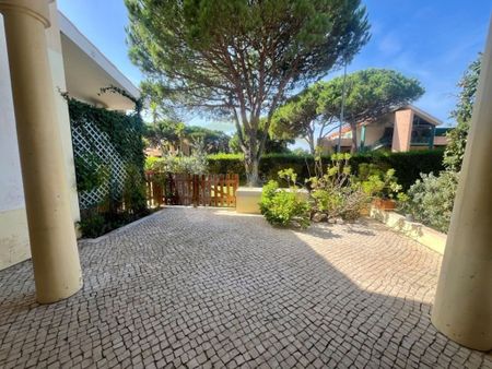2 bedroom luxury House for rent in Villa Bicuda (Cascais), Cascais, Lisbon - Photo 4