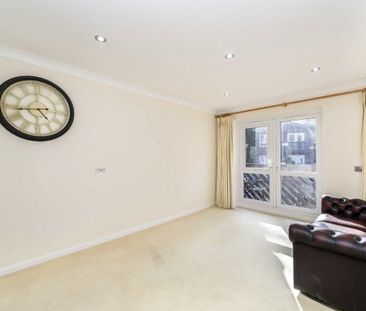 Cedar Close, SE21 8HX, London - Photo 3