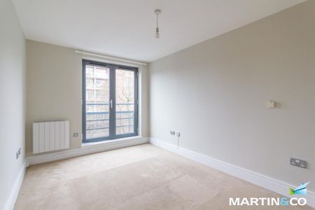 2 bedroom apartment to rent - Photo 2