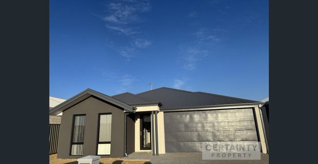 Brand New Build, Spacious 4x3 Family Retreat in Serene South Yunderup PLEASE REGISTER TO CONFIRM ATTENDANCE AT VIEWINGS - Photo 1