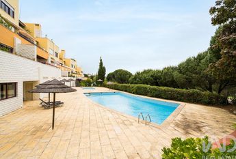 Apartamento T5 em Lisboa