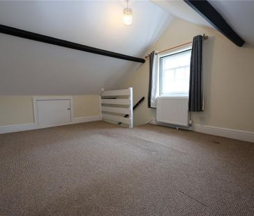 2 bedroom end of terrace house to rent - Photo 3