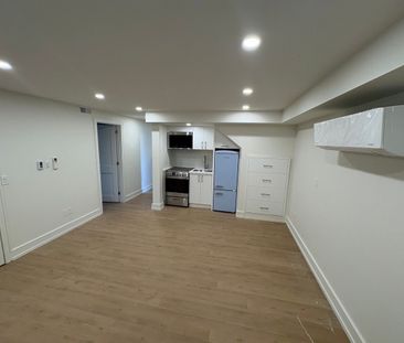 For Lease - 9 Fleetwell Court Unit# Lower, Toronto, Ontario - Photo 6