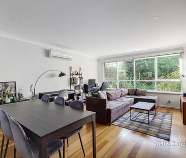 3/12 Wilson Street, Mont Albert - Photo 5