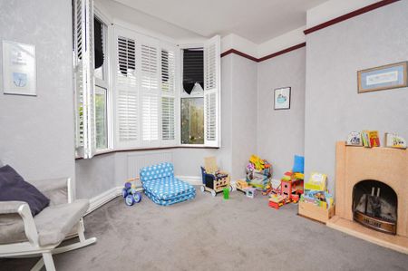 2 bedroom semi-detached house to rent - Photo 2