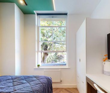 Studio to rent - Photo 2