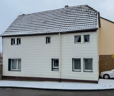 Solides, unterkellertes Einfamilienhaus mit optionalem Stellplatz z... - Foto 5