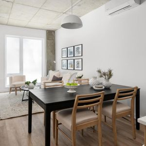 3-bedroom - 305 Rue Quinlan, Montréal - Photo 3