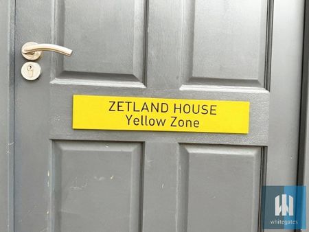 1 bedroom in a house share to rent - Photo 4