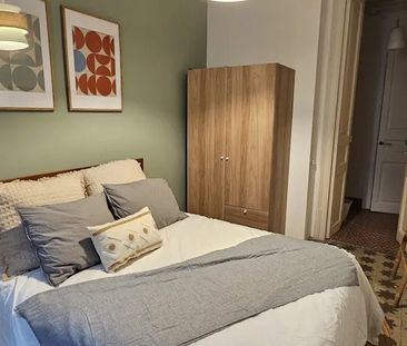 Rambla de Catalunya, Barcelona, Catalonia 08008 - Photo 2