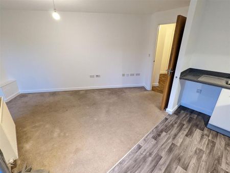 1 bedroom apartment to rent - Photo 4