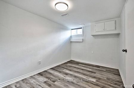 For Lease - 711 Gilbert Street Unit# Lower, Whitby, Ontario - Photo 2