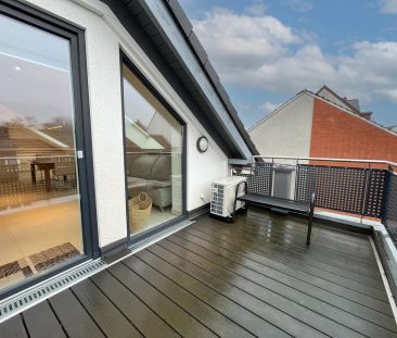 Komfortable seniorenfreundliche Dachgeschosswohnung mit Aufzug und ... - Photo 3