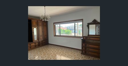 FULLY RENOVATED FULL BRICK HOME!! - Photo 5