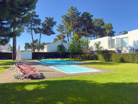 MORADIA T3 COM PISCINA, JARDIM E GARAGEM NA AROEIRA - Photo 5