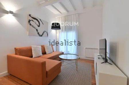 Alquiler de piso en Calle General Concha - Photo 2