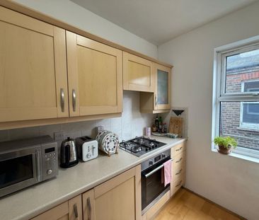 2 Bedroom Flat To Let - Photo 6