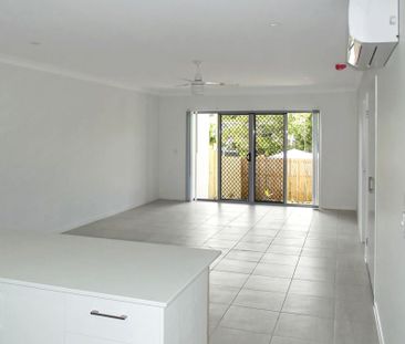 Modern 3 Bedroom Duplex - Photo 1