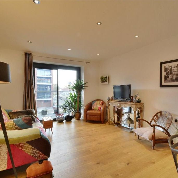 1 bedroom apartment to rent - Photo 1