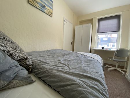 Glenroy Street, Roath - Photo 3