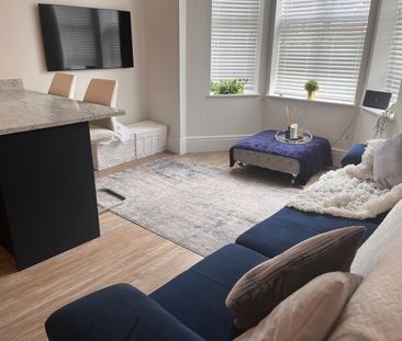 1 Bed Flat, Milman Road, RG2 - Photo 4