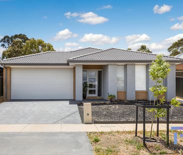 FOUR BEDROOM HOME IN GREAT LOCATION - Photo 1