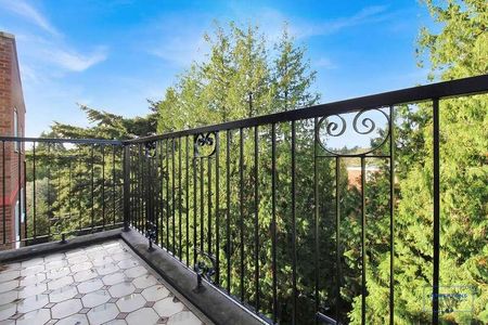 Burton Road, Lissenden, BH13 - Photo 3