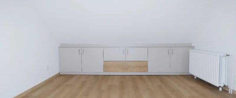 Modernisierte 3-Zimmer-Maisonette-Wohnung im gepflegten Zweifamilienhaus. - Photo 1