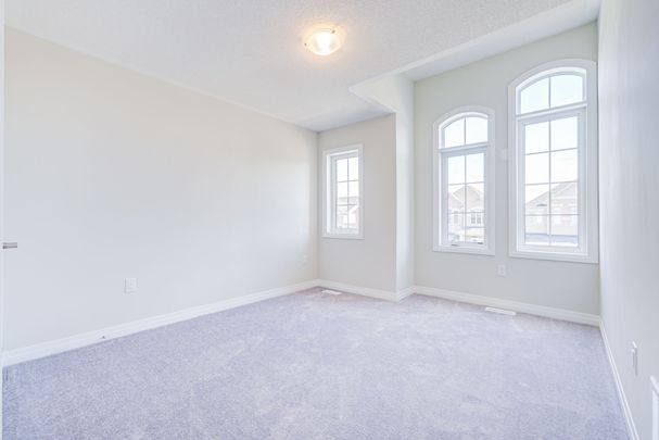 For Lease - 1296 Broderick Street, Innisfil, Ontario - Photo 1