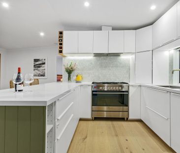 Peaceful Fully Furnished Retreat in Beautiful Tootgarook - Photo 4