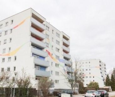 Gemütliche 3-Zimmer-Wohnung mit Loggia in Wilhelmsburg! - Photo 2