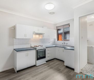 For Rent – Modern Apartment in Wiley Park - Photo 4