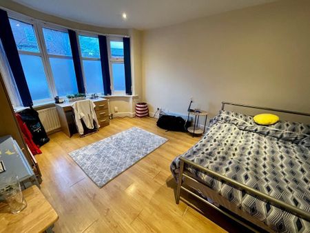 5 bedroom semi-detached house to rent - Photo 5