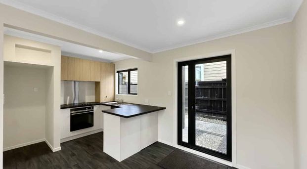 CITY CENTRE - 2 BEDROOMS - Photo 1