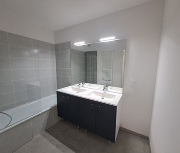Location Appartement 3 pièces 64m² MONTRABE 31850 - Photo 3