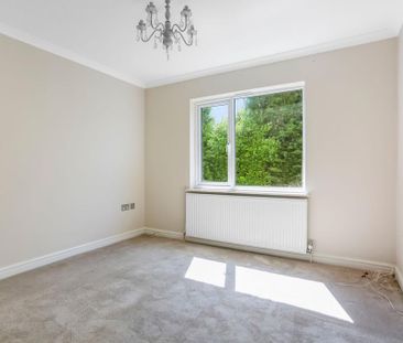 3 bedroom detached house to rent - Photo 4