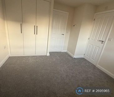 3 bedroom end of terrace house to rent - Photo 5