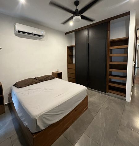 Departamento de 2 niveles, dentro de privada en zona norte. - Photo 5