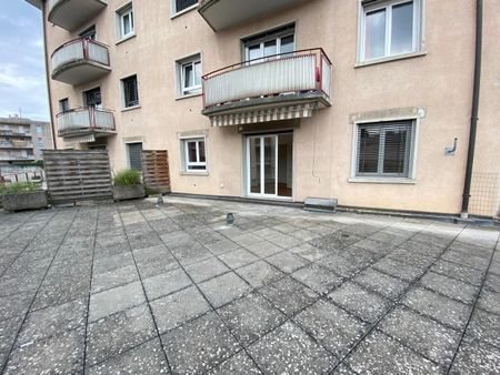 Joli 2 pièces avec grande terrasse ! - Foto 5