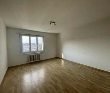 3-Zimmer-Wohnung mit zwei Balkonen per 01.04.2026 - Photo 2