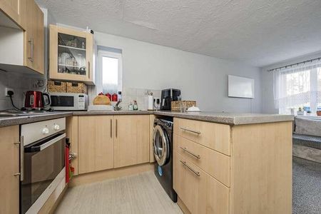 Penn Road, Datchet, SL3 - Photo 5