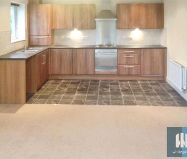 2 bedroom apartment to rent - Photo 2