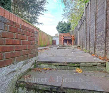 2 bedroom end of terrace house to rent - Photo 6