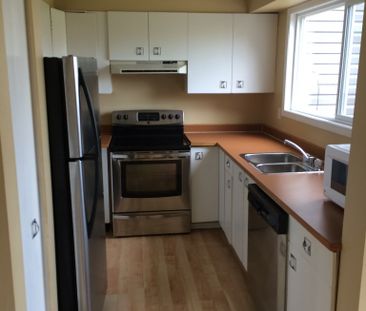 K W Duplex 2 - Photo 3